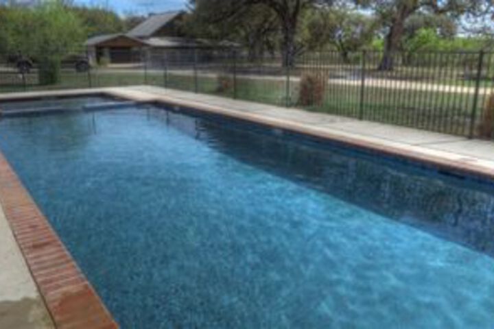 Pool 122 of 148