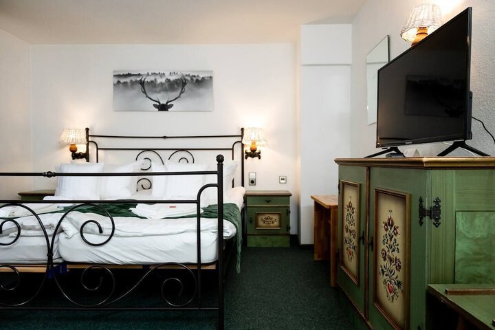 Room 29 of 76