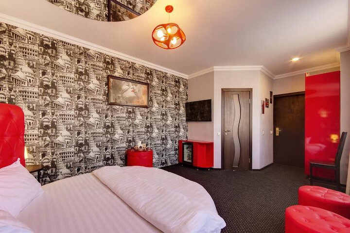 Room 34 of 59