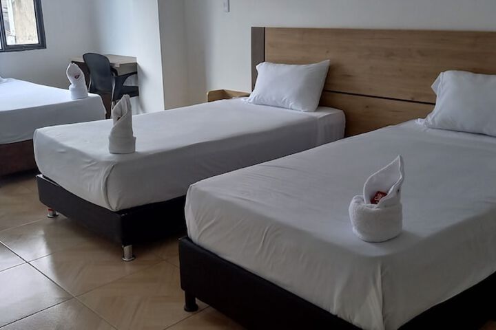 Room 8 of 24