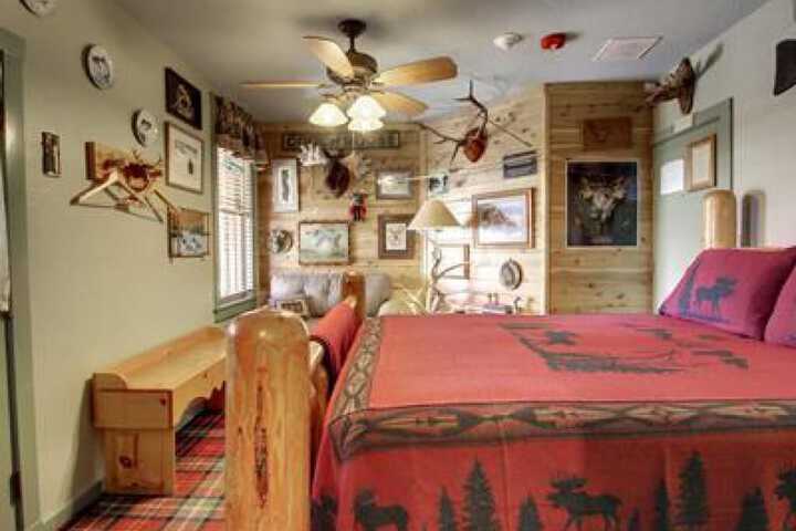 Room 3 of 47