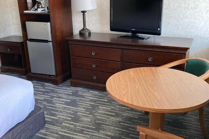 Room 14 of 61