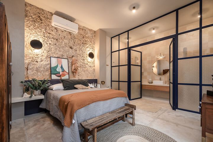 Room 5 of 41
