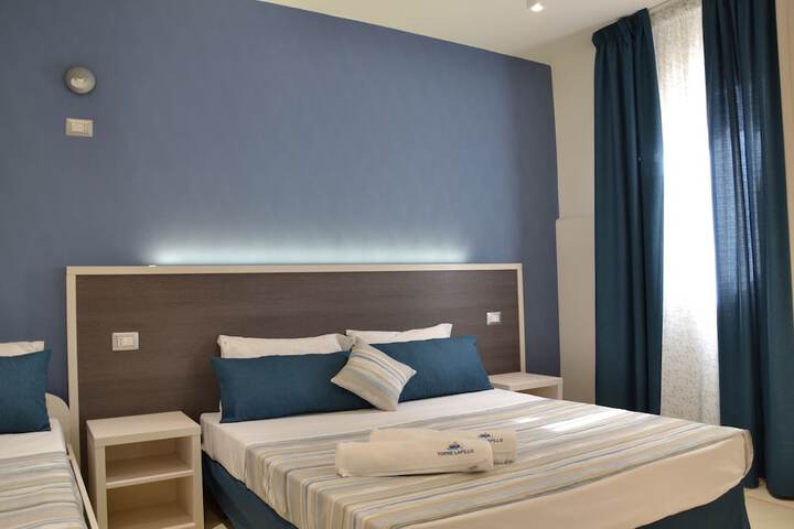 Room 14 of 29