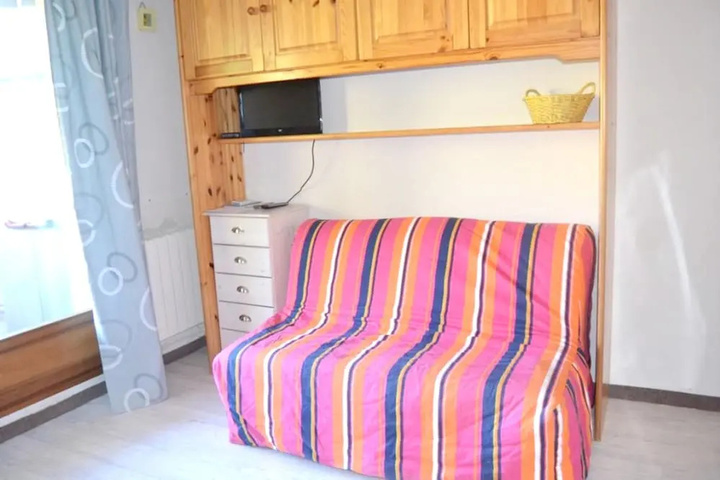 Studio in Allos With Wonderful Mountain View and Furnished Balcony - 100 m From the Slopes