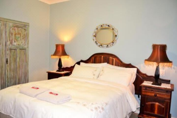 Versailles Self Catering
