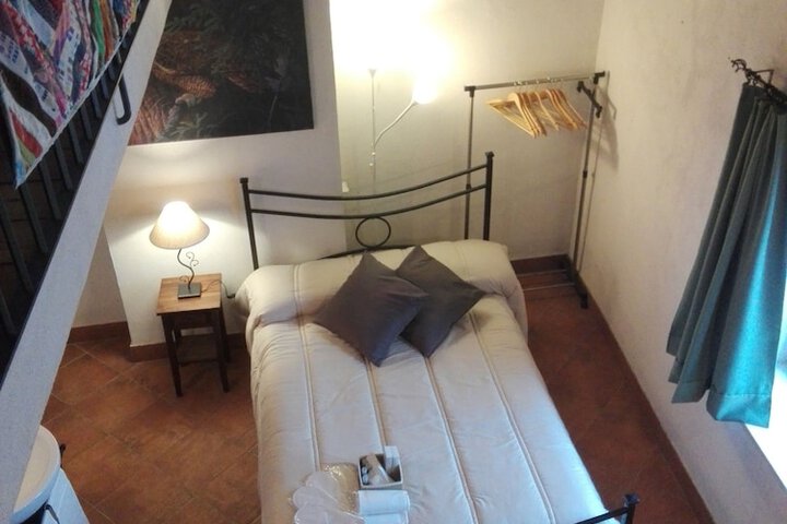 Room 30 of 114
