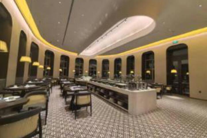 Qiqihar Lakeside Hotel