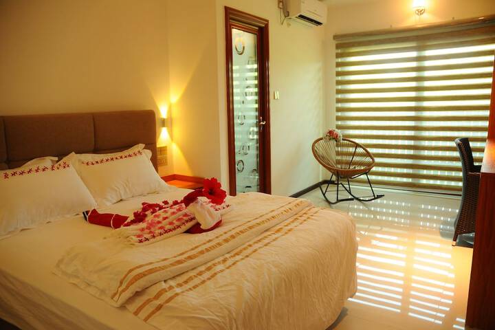 Room 3 of 14