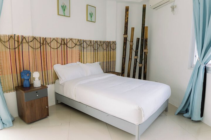 Room 12 of 44