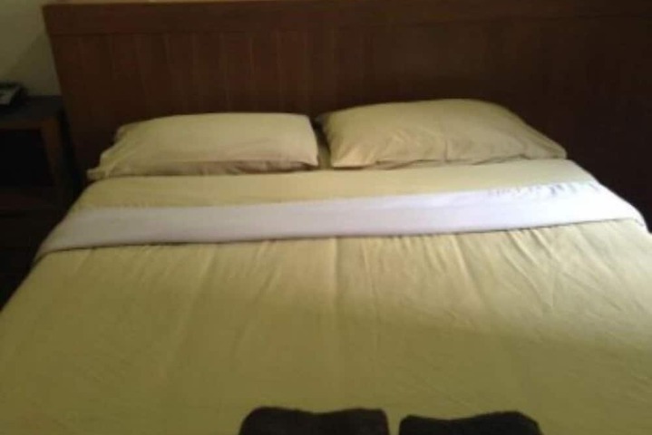 Room 15 of 31