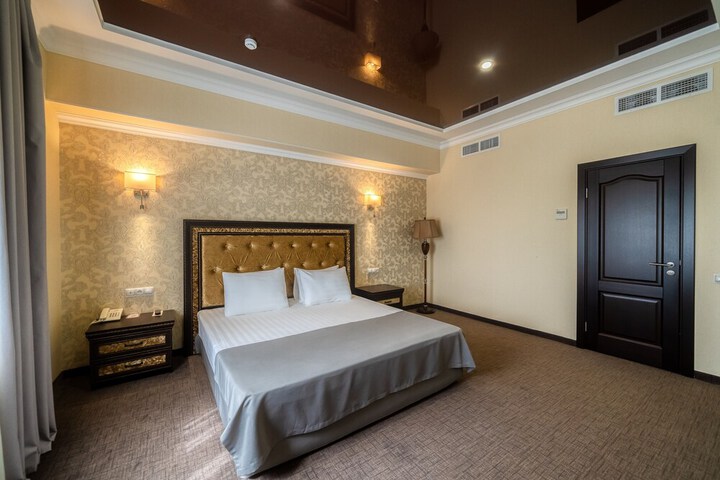 Room 38 of 112