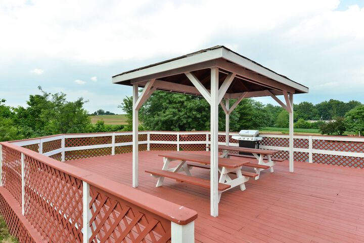 BBQ/picnic area