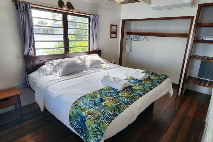 Room 36 of 223