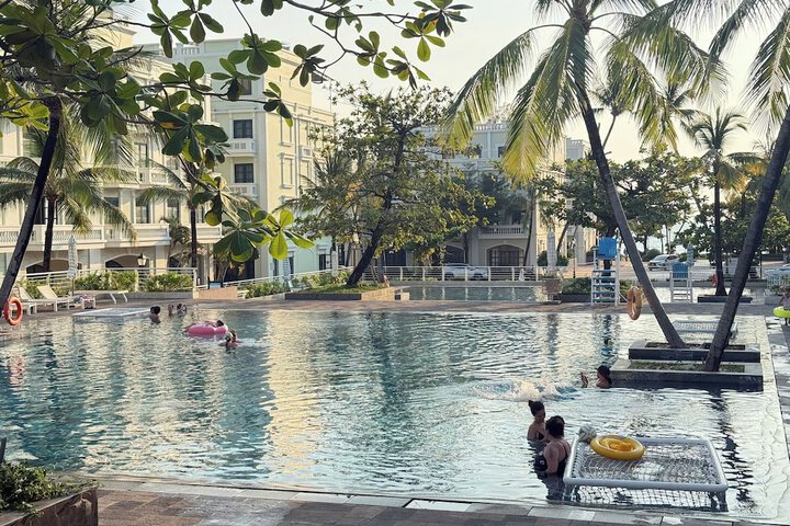 Pool 17 of 32