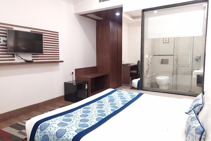 Room 5 of 54