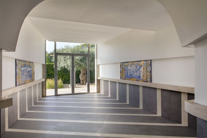 Ballroom/Hall 57 of 73