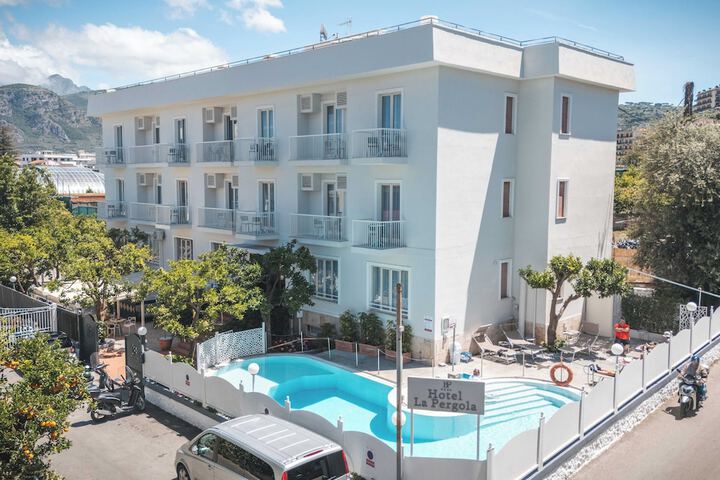 Hotel 55 of 71