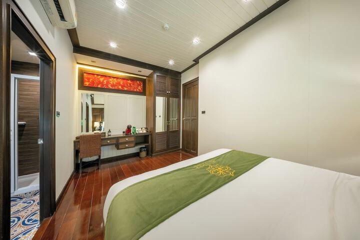 Room 40 of 127