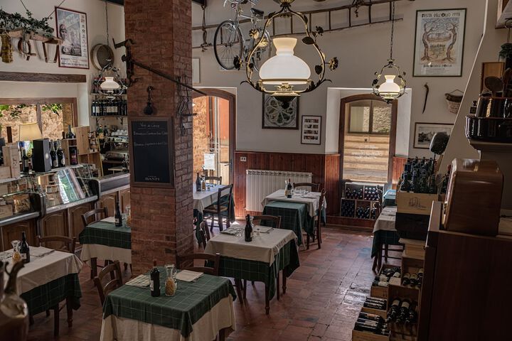 Dining 108 of 124