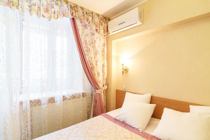 Room 9 of 51