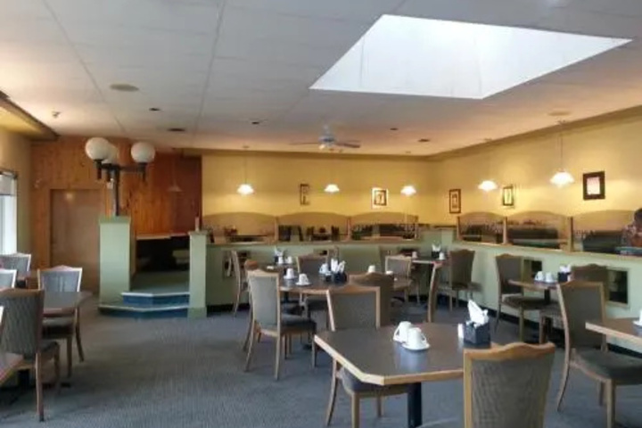 Caledonia Motor Inn