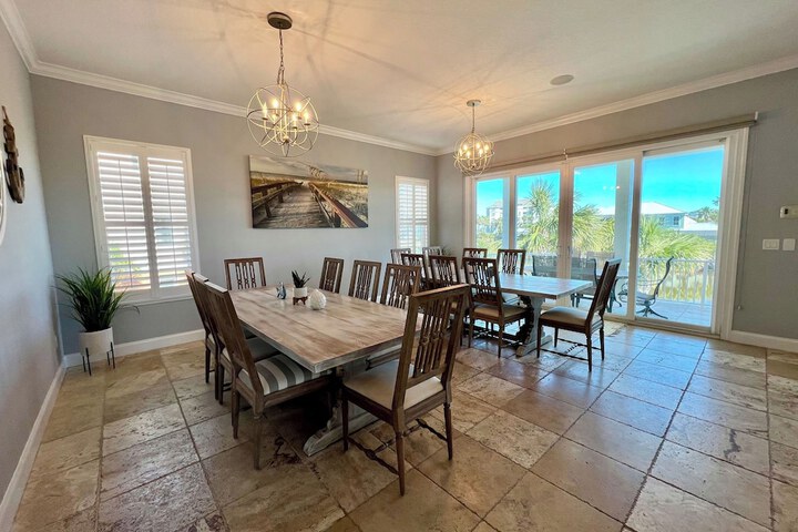 Dining room