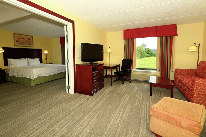Room 43 of 115