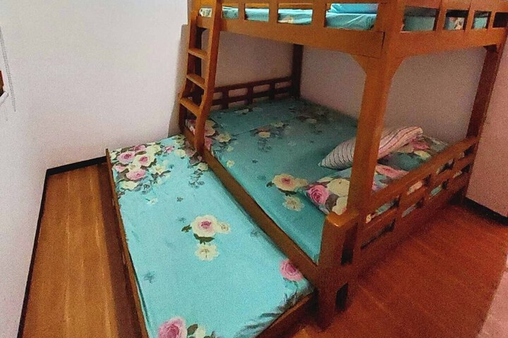 Room 15 of 57