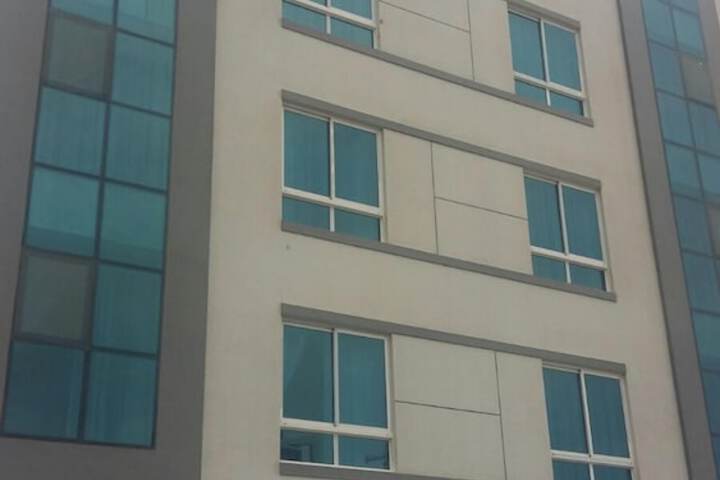 DANA PLAZA 2