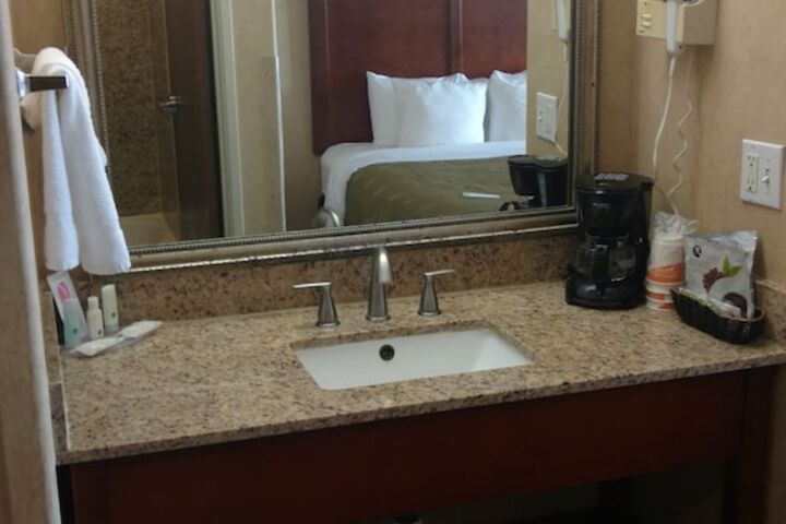 Bathroom sink