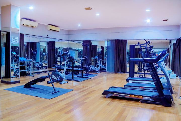 Hotel with Gym