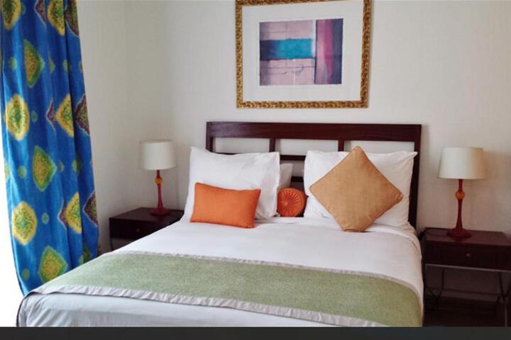 Room 10 of 50