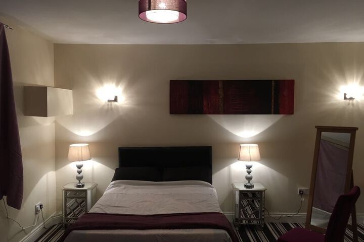 Room 10 of 15