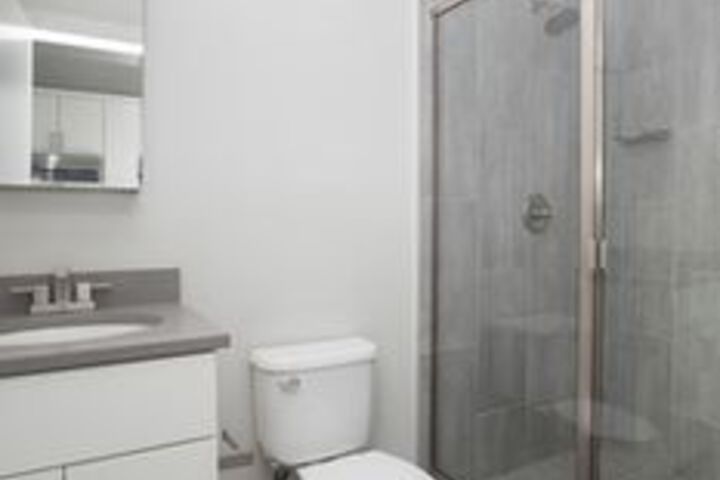 Room 2 of 20