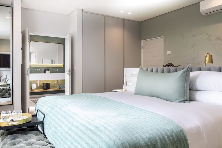 Room 20 of 76