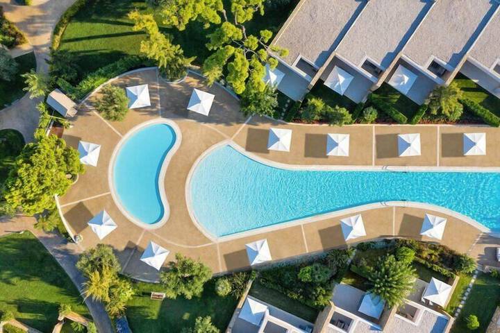 Pool 231 of 611
