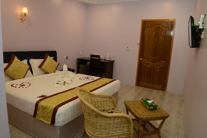Room 19 of 25
