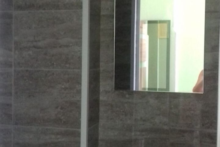 Room 18 of 25