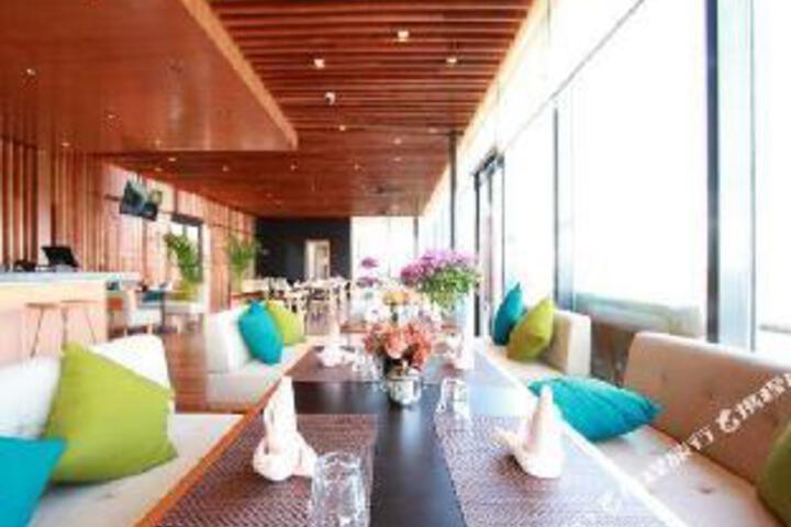 Taisheng Xiaozhen Holiday Hotel