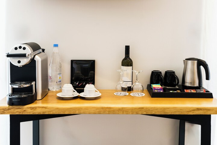 Breakfast/Coffee Service 130 of 226