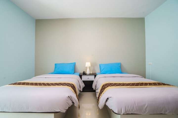 Room 3 of 19