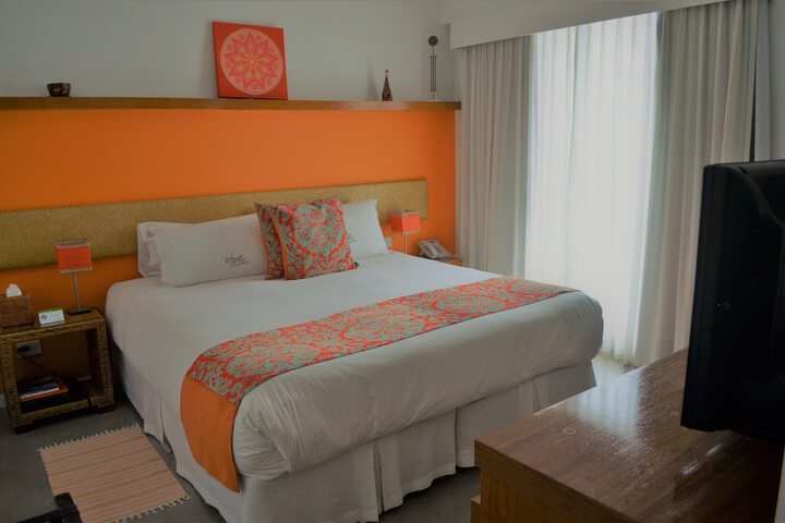Room 28 of 124