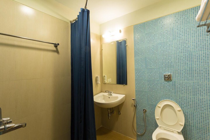 Room 21 of 39