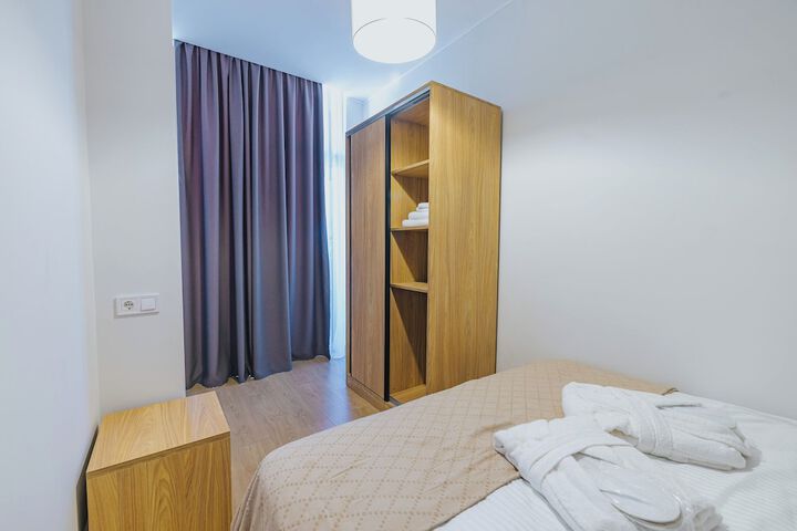 Room 20 of 53