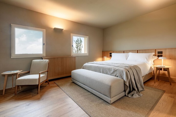 Room 15 of 81