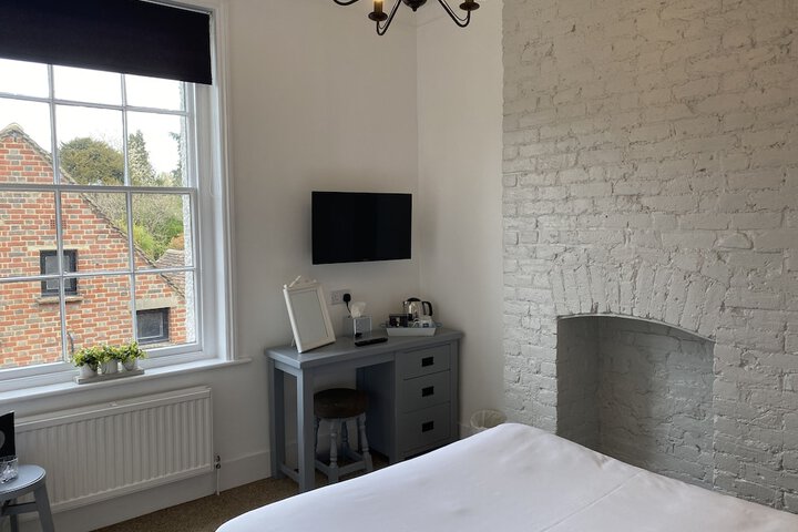 Room 17 of 85