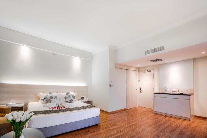 Room 15 of 61