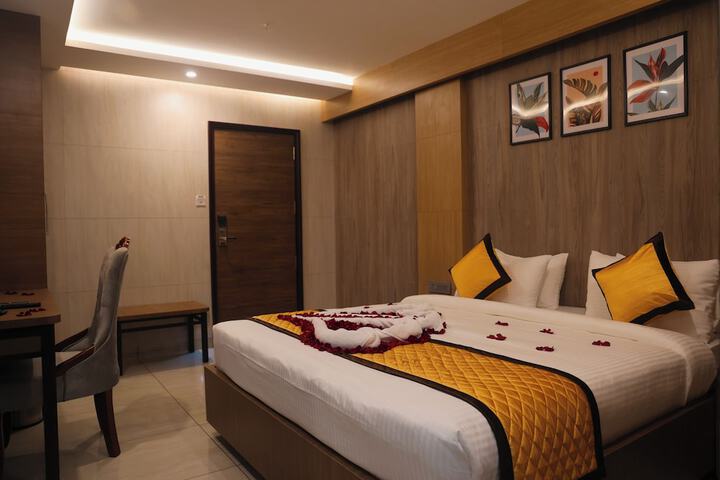 Room 18 of 50