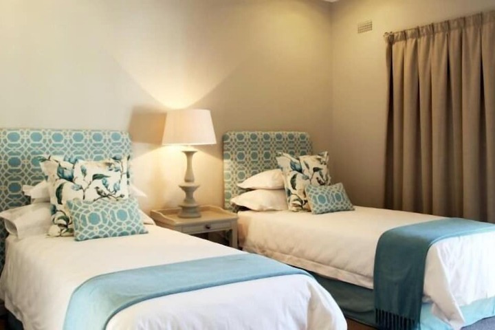 Room 8 of 54